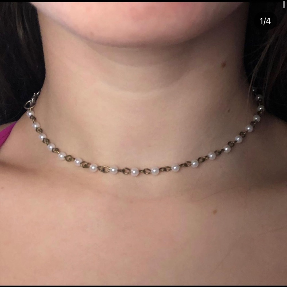 pearl necklace